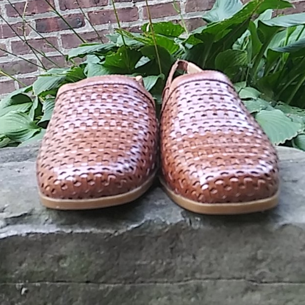 Glacee "Fritzy" Braided Leather Slingback Sandal - Picture 4 of 12